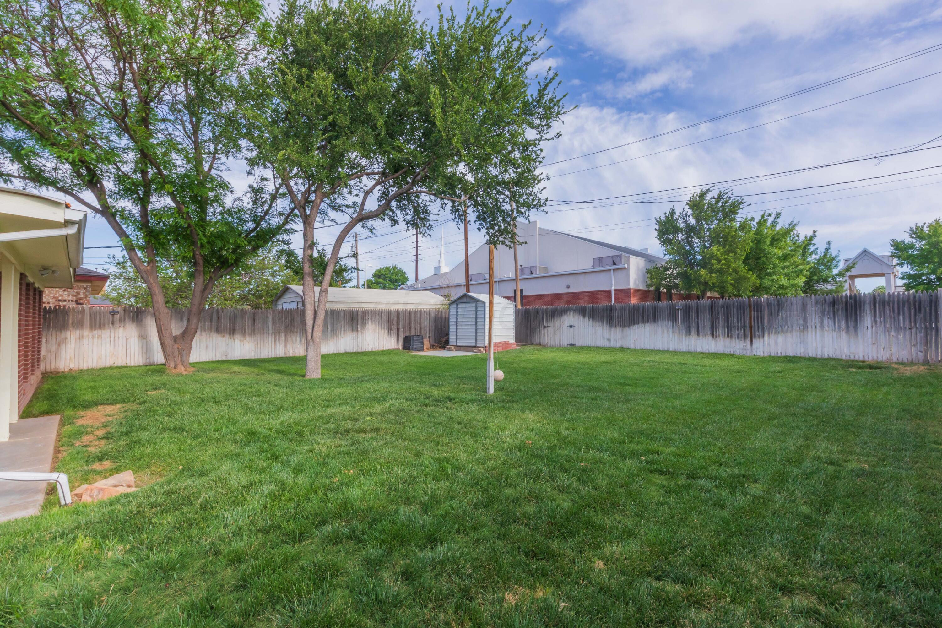 2210 Gresham Drive Amarillo, TX 79110 - Photo 39 of 41 BACKYARD VIEW 1