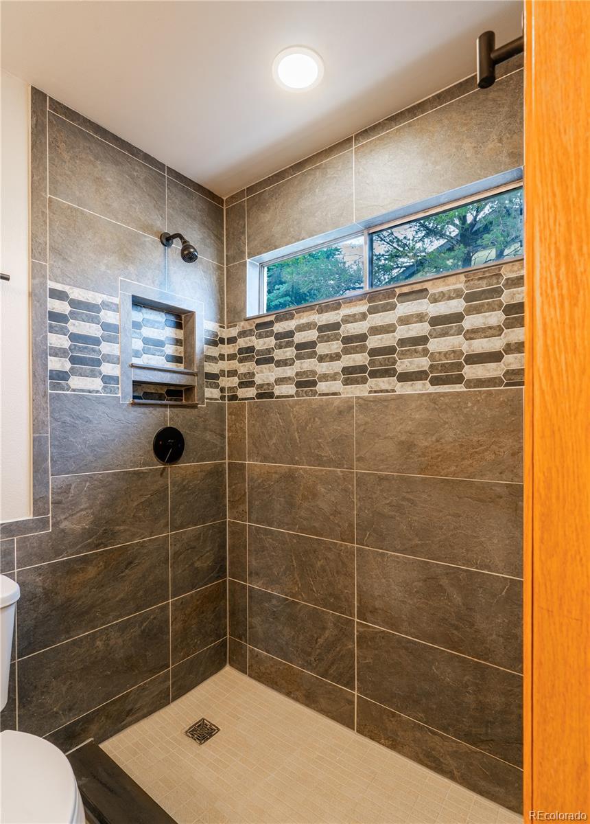 2902 Airport Road, Unit 204 Colorado Springs, CO 80910 - Photo 19 of 20