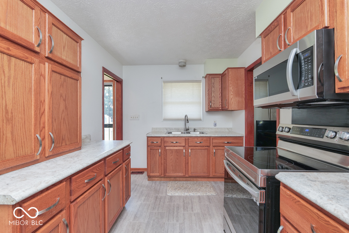 3951 North Audubon Road Indianapolis, IN 46226 - Photo 6 of 28