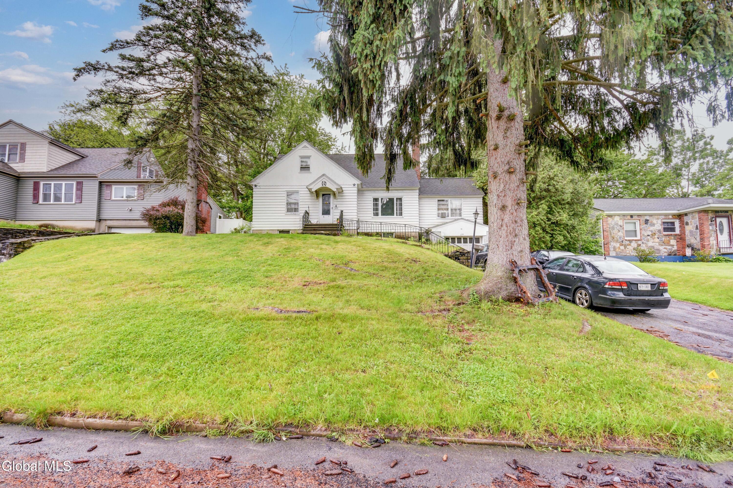195 Northampton Road Amsterdam, NY 12010 - Photo 30 of 34 195 Northampton-2