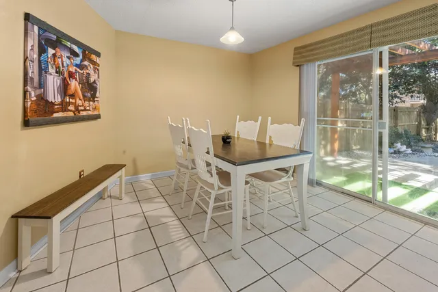 $255,000 | 940 Central Avenue, Unit 18, Fort Walton Beach, FL 32547