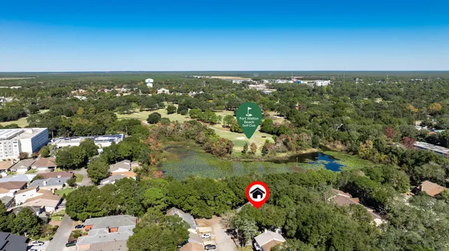 $255,000 | 940 Central Avenue, Unit 18, Fort Walton Beach, FL 32547