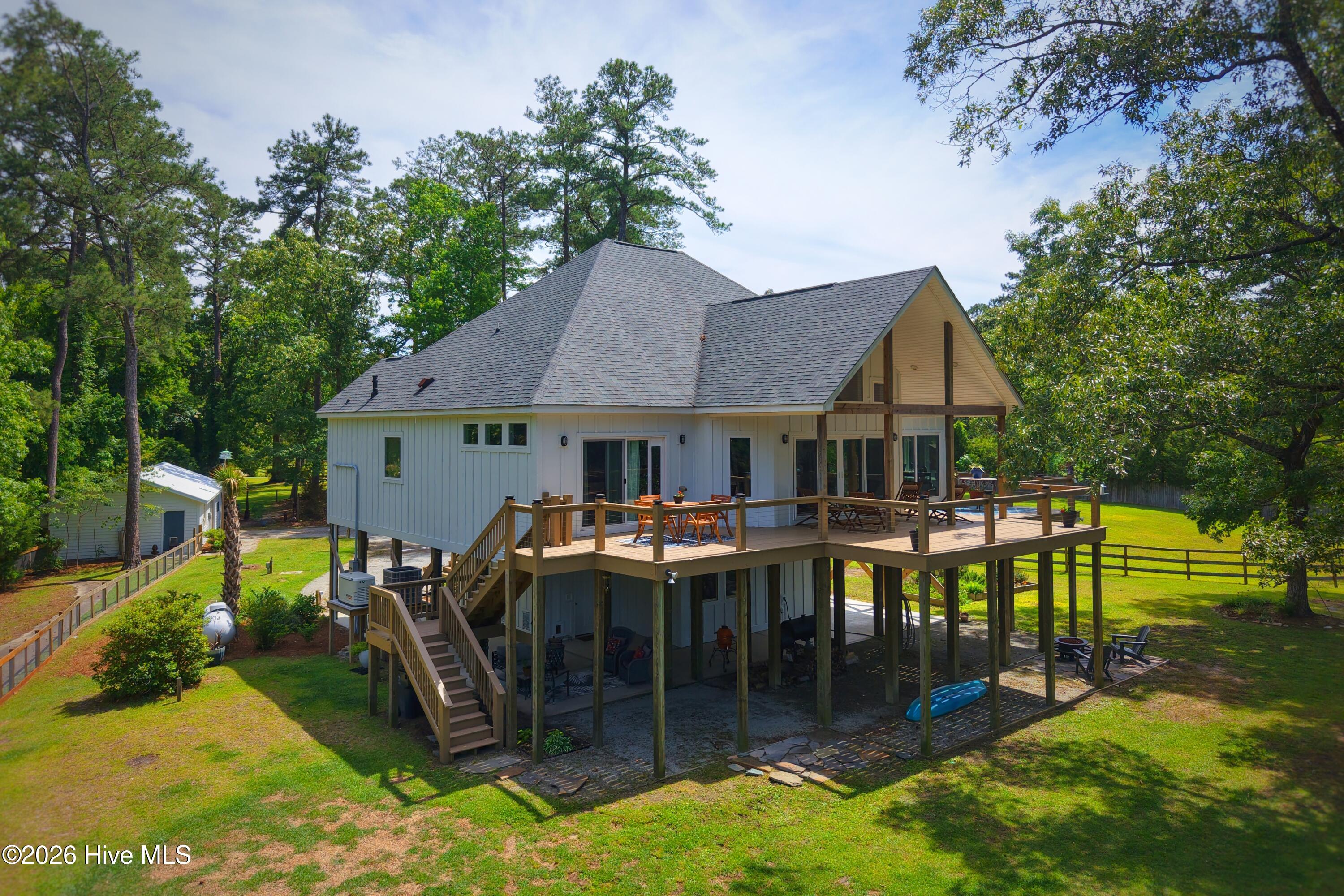 1002 Howells Road Grantsboro, NC 28529 - Photo 4 of 85 dji_fly_20260512_144700_0043_17786135067