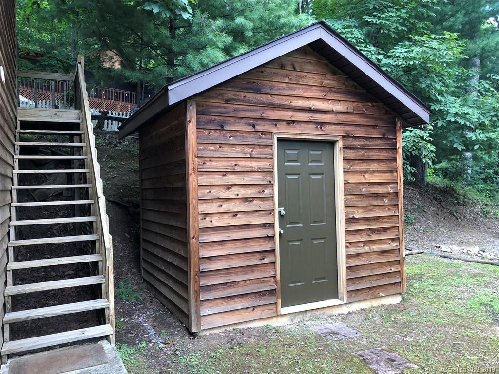 325 Hidden Cove Road Maggie Valley, NC 28751 - Photo 11 of 15 Gallery Image 11