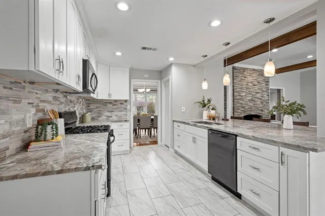 $5,300 | 6349 Highgate Lane, Dallas, TX 75214