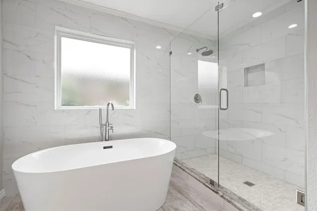 $5,300 | 6349 Highgate Lane, Dallas, TX 75214