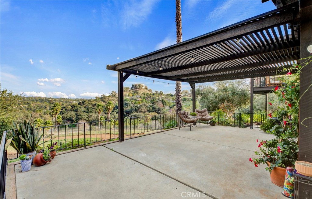 2527 Olive Hill Lane Fallbrook, CA 92028 - Photo 13 of 65
