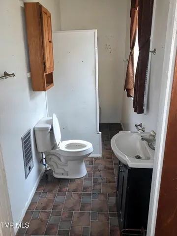 $102,500 | 144 Huckleberry Lane, Duffield, VA 24244