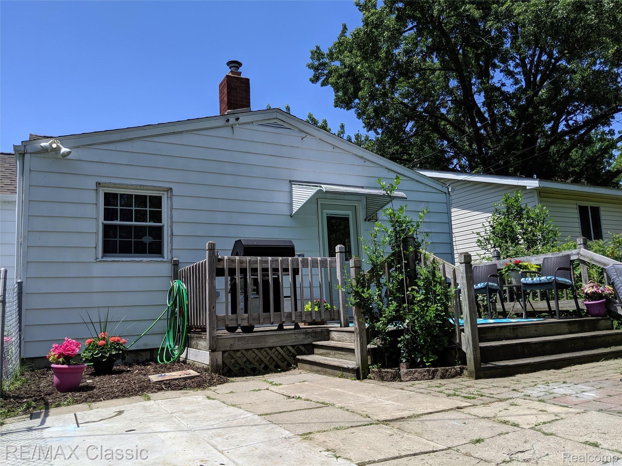 2276 Vivian Road Monroe, MI 48162 - Photo 37 of 40 IMG_20190618_141144.jpg