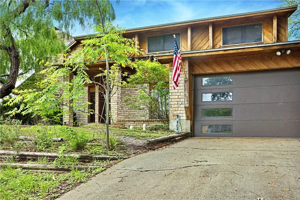 $345,000 | 3105 Vicksburg Street, Corpus Christi, TX 78410