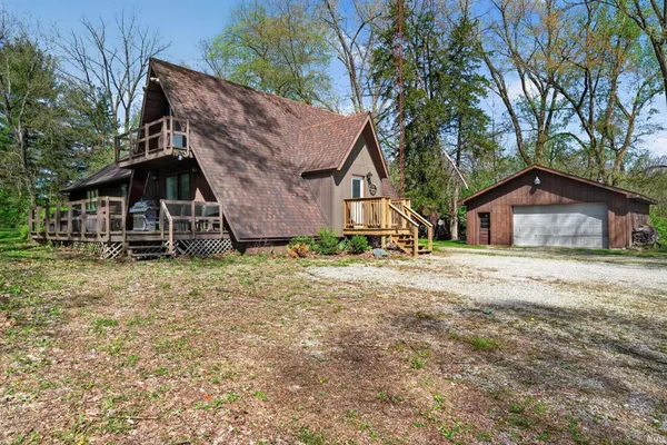 $320,000 | 6712 Highway 24, Logansport, IN 46947