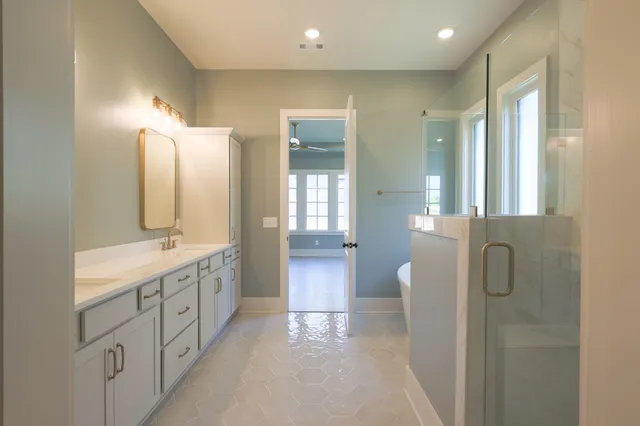 $1,142,800 | 630 Mayswift Drive, Thompson's Station, TN 37179