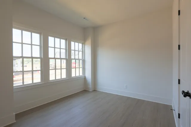 $1,142,800 | 630 Mayswift Drive, Thompson's Station, TN 37179