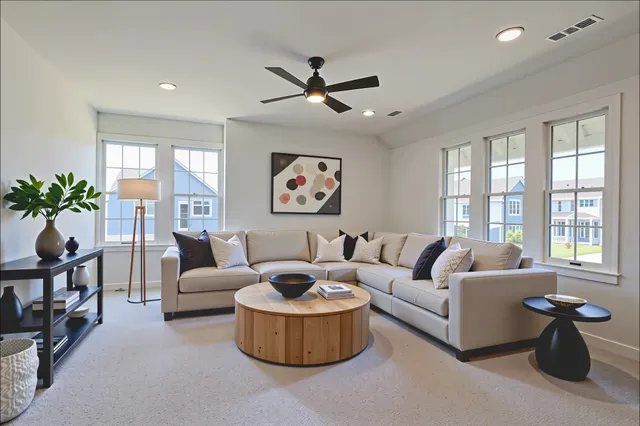 $1,142,800 | 630 Mayswift Drive, Thompson's Station, TN 37179