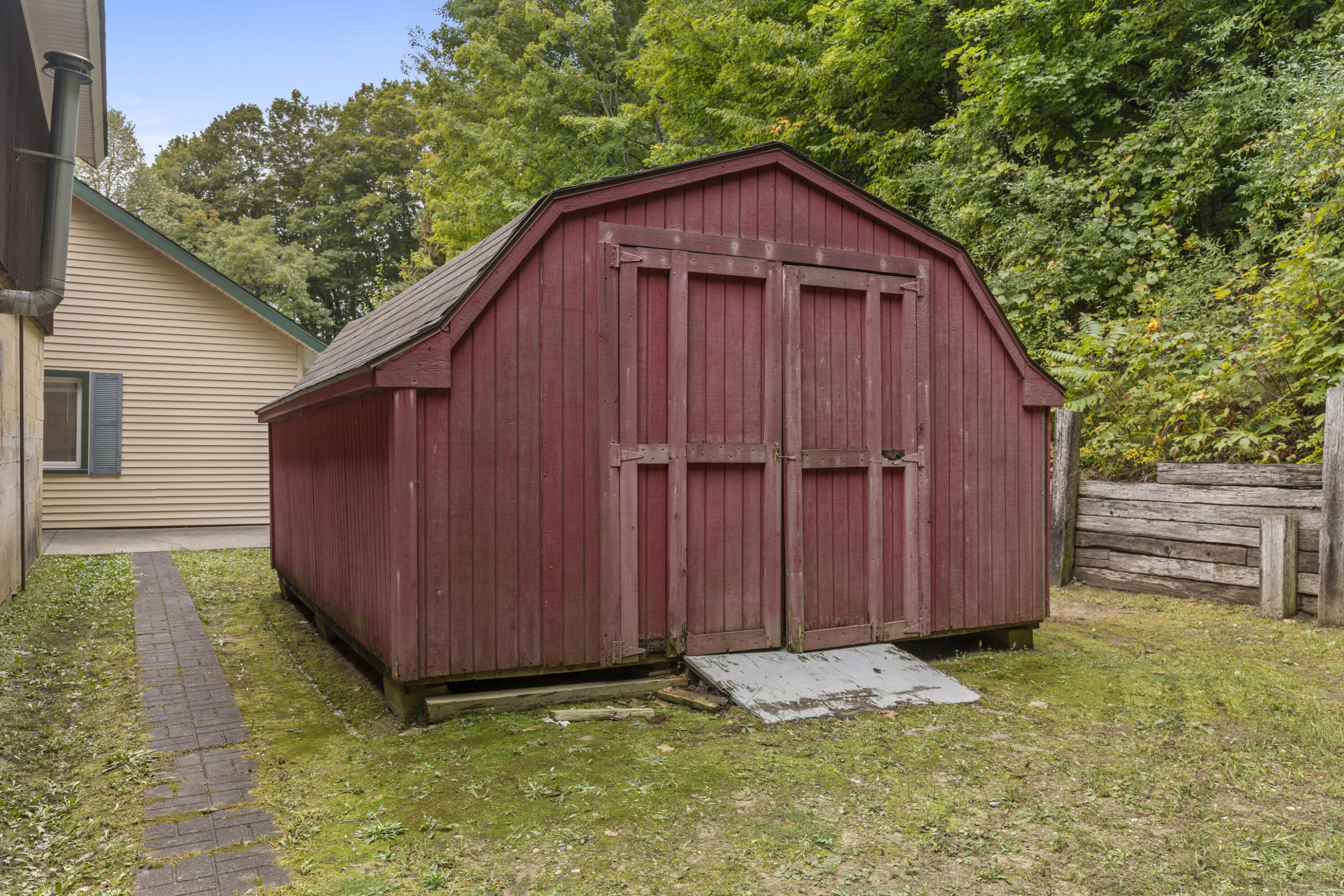 2298 Ely Road Honor, MI 49640 - Photo 49 of 53 0S5A8453