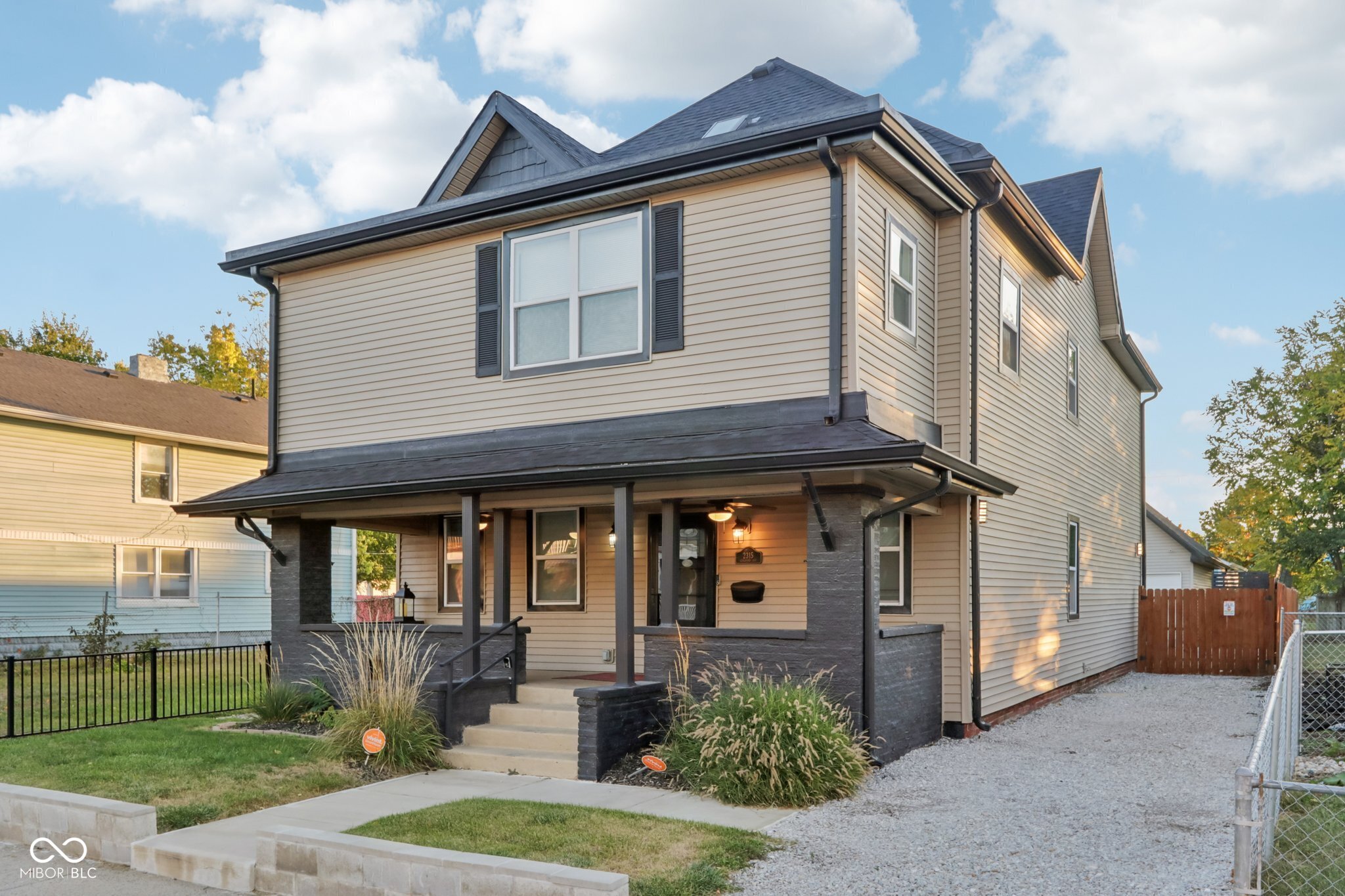 2315 Guilford Avenue Indianapolis, IN 46205 - Photo 3 of 68 Gallery Image 3
