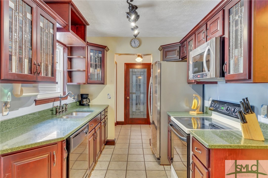 17 Ropemaker Court Savannah, GA 31410 - Photo 18 of 48
