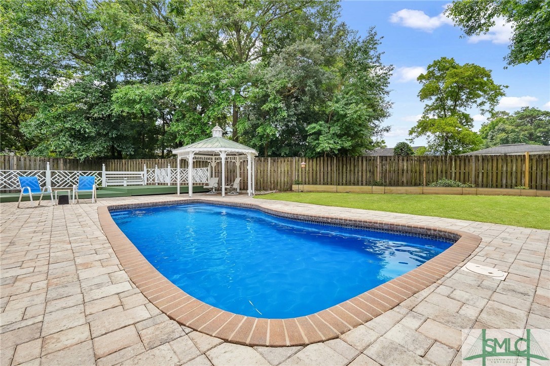 17 Ropemaker Court Savannah, GA 31410 - Photo 2 of 48