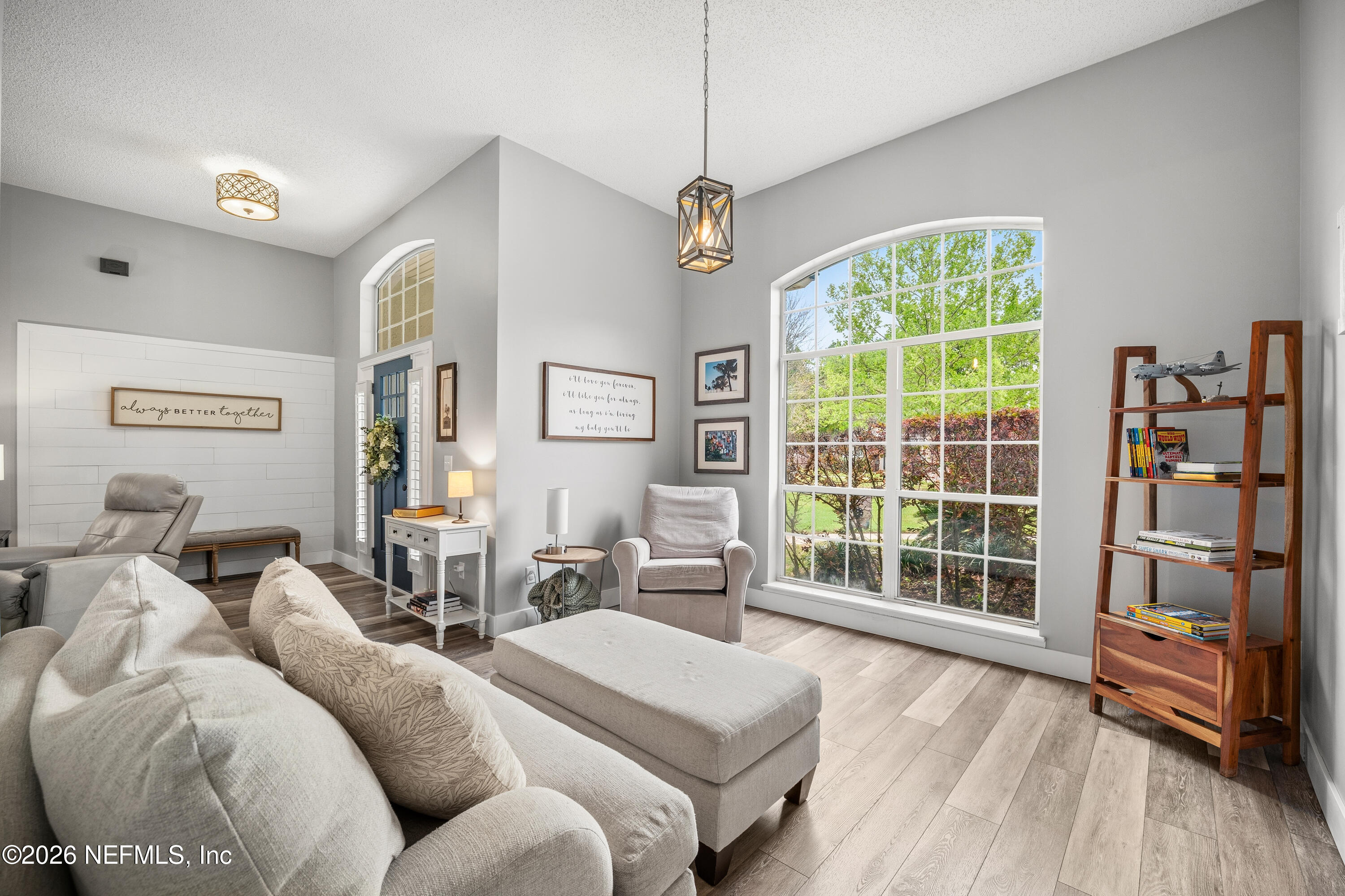 2415 Moon Harbor Way Middleburg, FL 32068 - Photo 14 of 63 13 Living Room