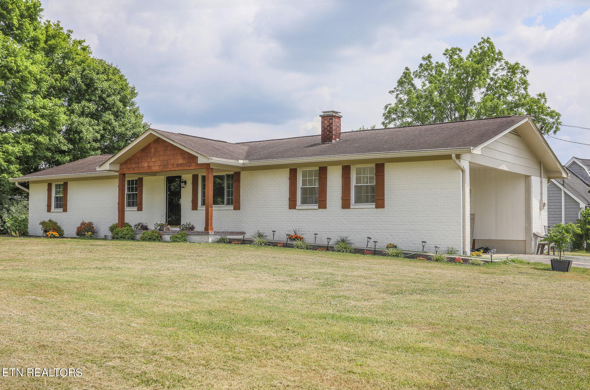 2500 Patterson Road Southeast Cleveland, TN 37323 - Photo 3 of 27 Gallery Image 3