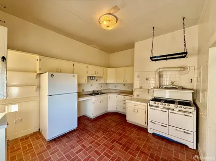 $1,095,000 | 286 Crescent Avenue, San Francisco, CA 94110