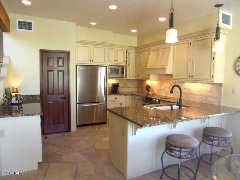 9924 North Ridge Shadow Place Tucson, AZ 85704 - Photo 3 of 25 Gallery Image 3