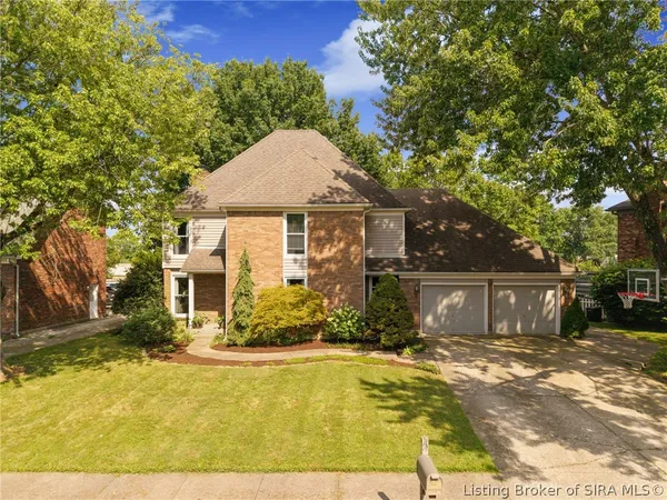 $365,000 | 106 Amy Court, New Albany, IN 47150