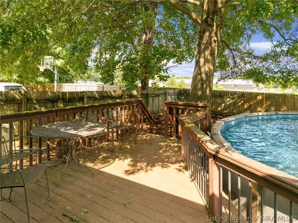 $365,000 | 106 Amy Court, New Albany, IN 47150