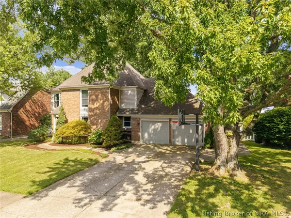 $365,000 | 106 Amy Court, New Albany, IN 47150