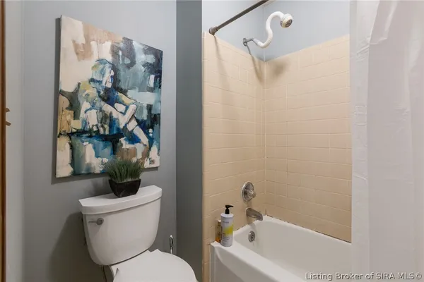 $365,000 | 106 Amy Court, New Albany, IN 47150