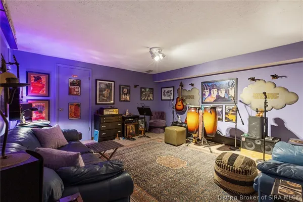 $365,000 | 106 Amy Court, New Albany, IN 47150