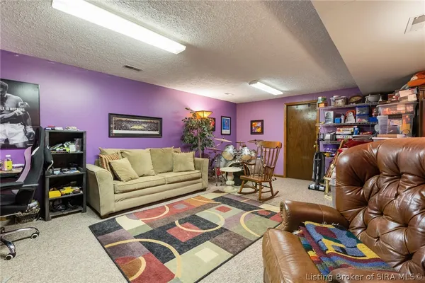 $365,000 | 106 Amy Court, New Albany, IN 47150