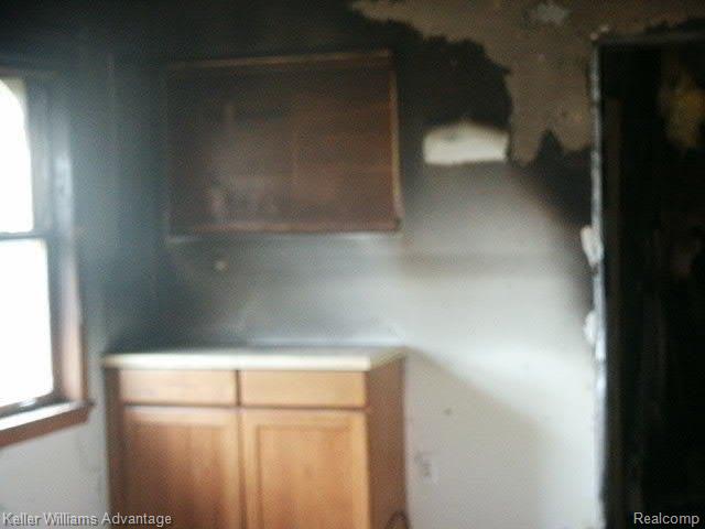 26134 Drake Road Farmington, MI 48331 - Photo 7 of 13 Drake 001