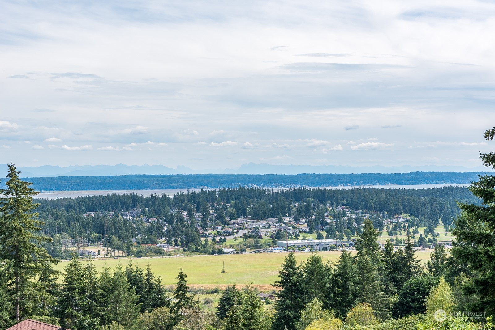 522 Waynes Ridge Circle Camano Island, WA 98282 - Photo 32 of 39 Gallery Image 32