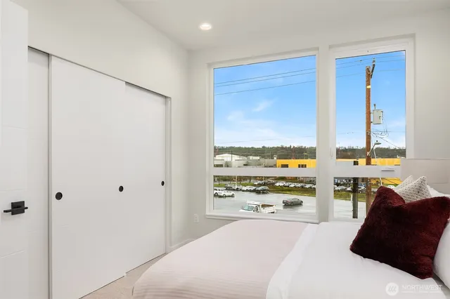 $525,000 | 6714 B Corson Avenue South, Seattle, WA 98108