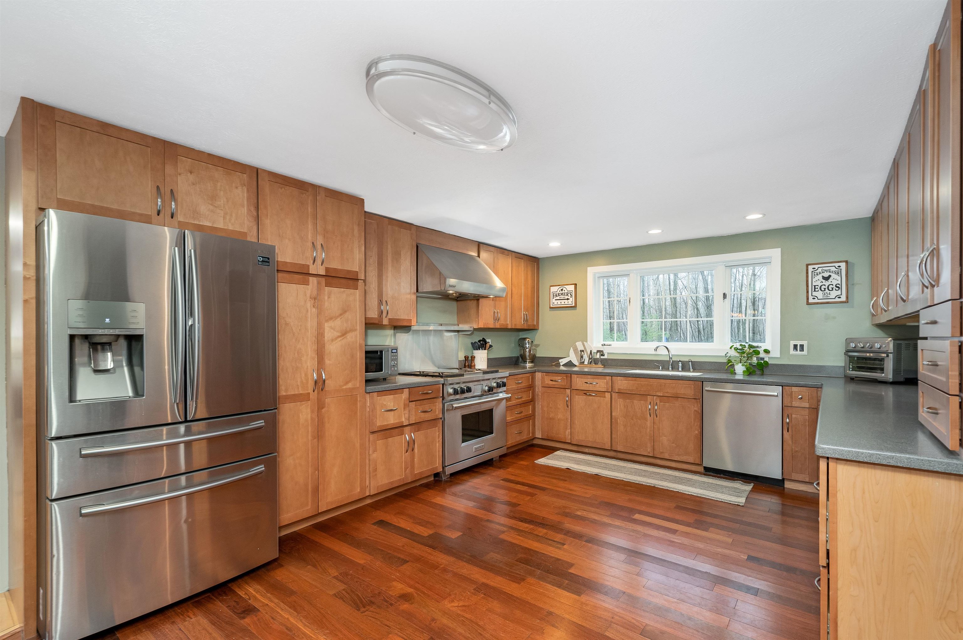 73 Sargent Road Hollis, NH 03049 - Photo 7 of 37