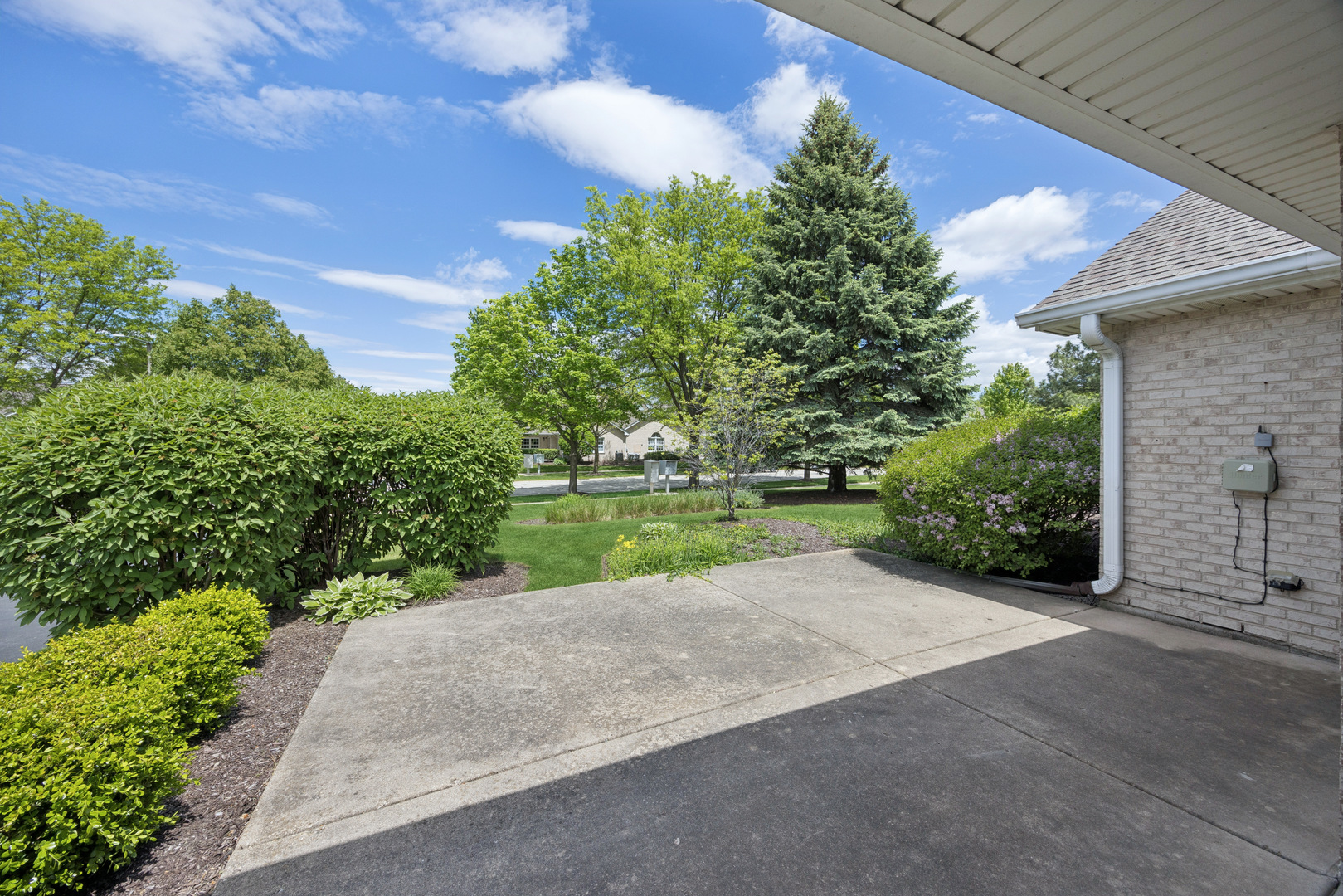 848 Havenshire Road, Unit 848 Naperville, IL 60565 - Photo 20 of 23 a view of lake with green space