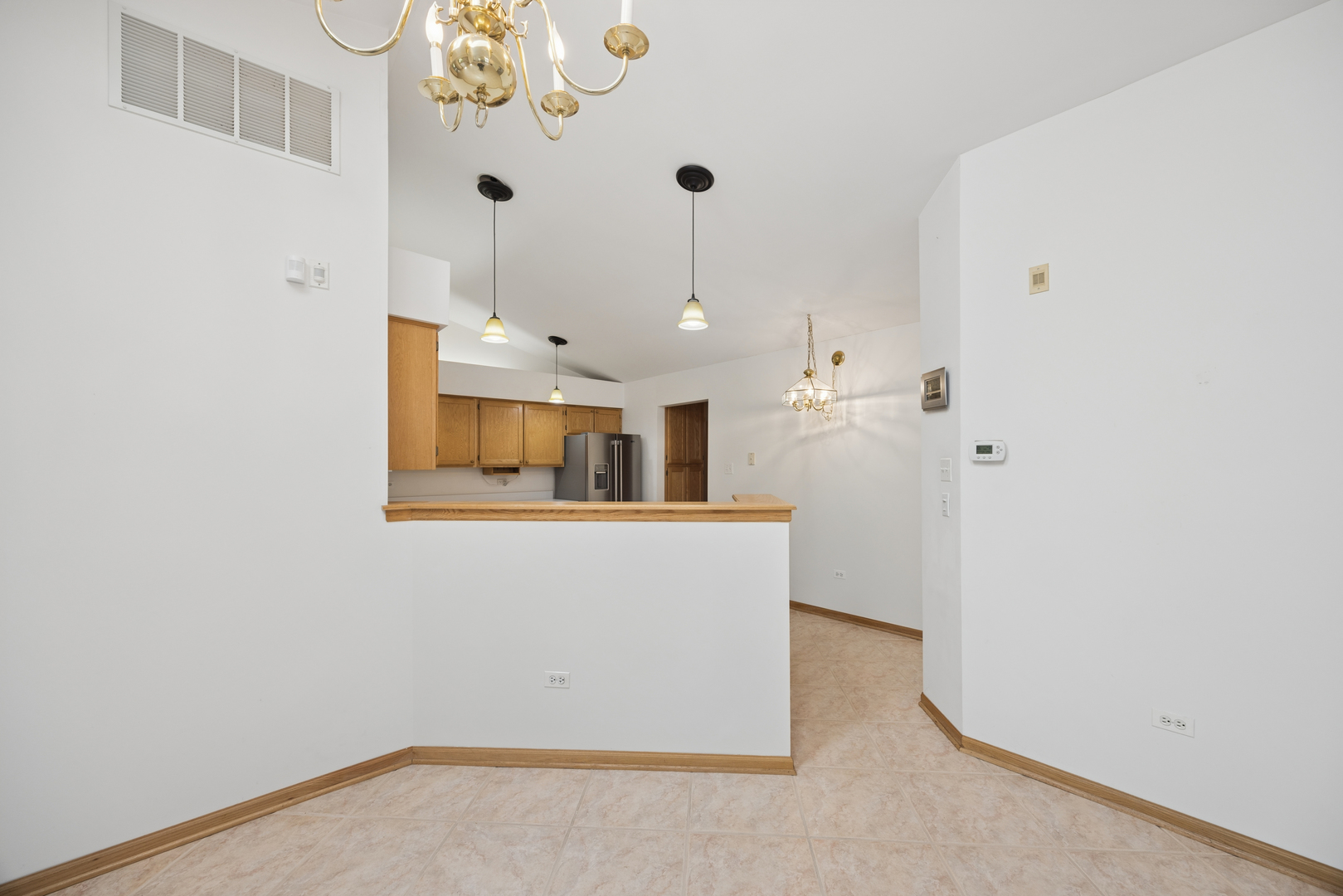 848 Havenshire Road, Unit 848 Naperville, IL 60565 - Photo 5 of 23