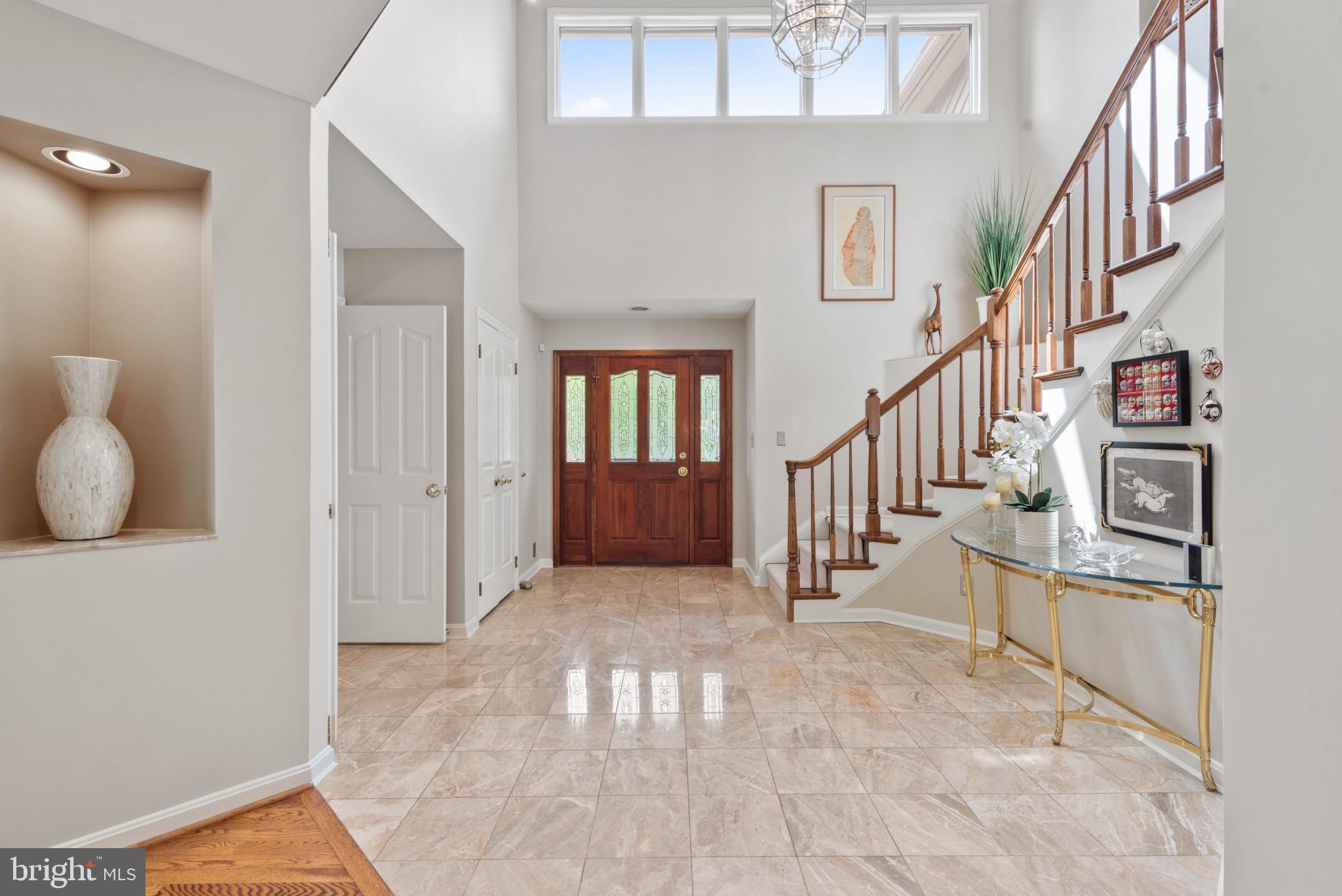 6212 Devon Drive Columbia, MD 21044 - Photo 2 of 69 Foyer