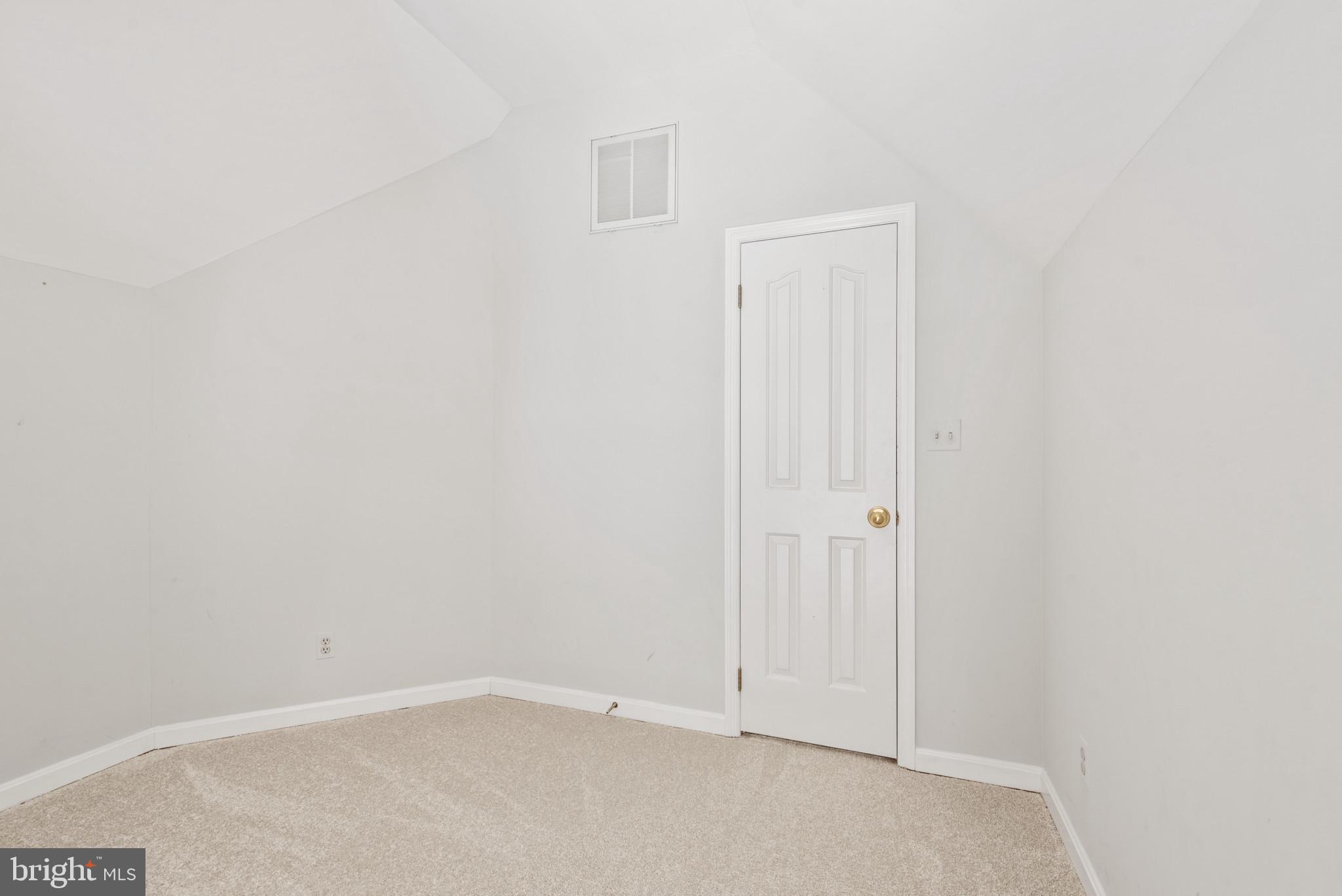 6212 Devon Drive Columbia, MD 21044 - Photo 33 of 69 Interior