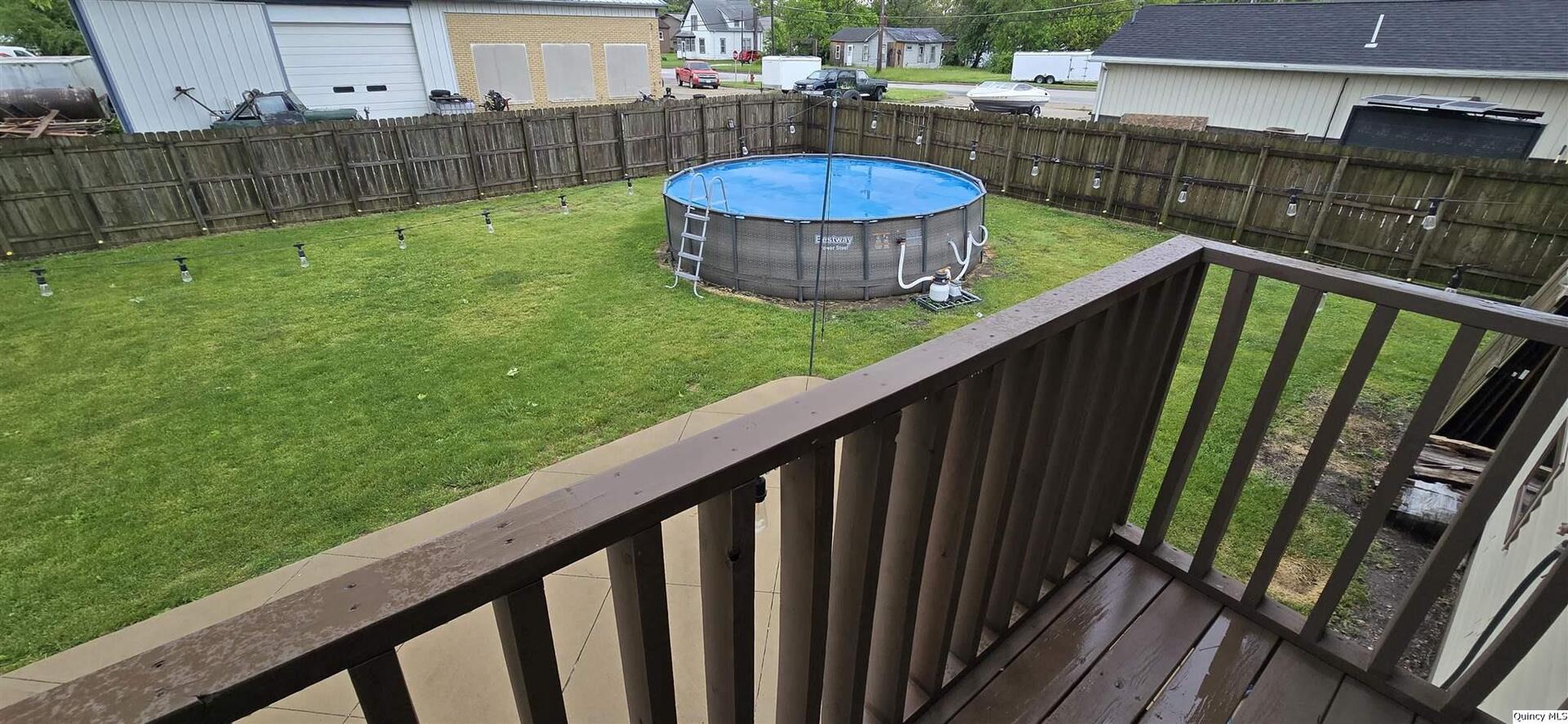 200 Dallas Road Carthage, IL 62321 - Photo 5 of 20 a view of deck with patio