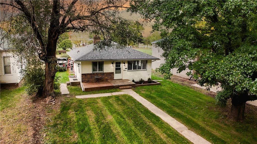 2911 Faraon Street St. Joseph, MO 64501 - Photo 1 of 21