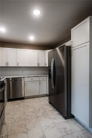 $227,900 | 2911 Faraon Street, St. Joseph, MO 64501