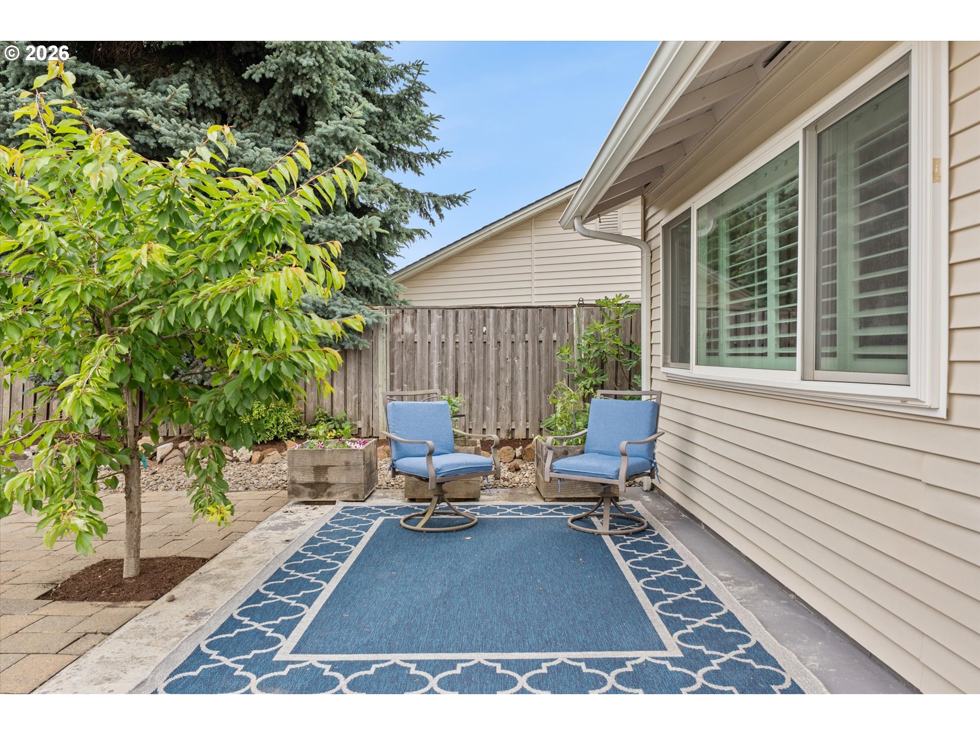16720 Southwest 124th Avenue King City, OR 97224 - Photo 18 of 22 Patio