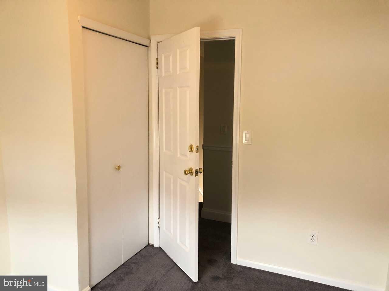 332 Cold Spring Place Dover, DE 19904 - Photo 11 of 30 a view of a bathroom with shower
