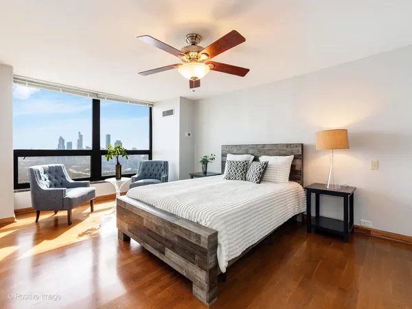$724,900 | 360 East Randolph Street, Unit 3902, Chicago, IL 60601