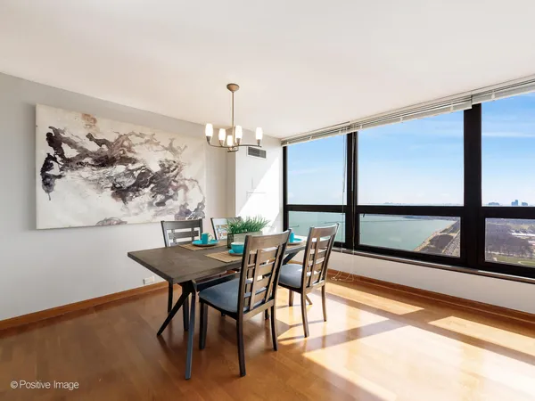 $724,900 | 360 East Randolph Street, Unit 3902, Chicago, IL 60601