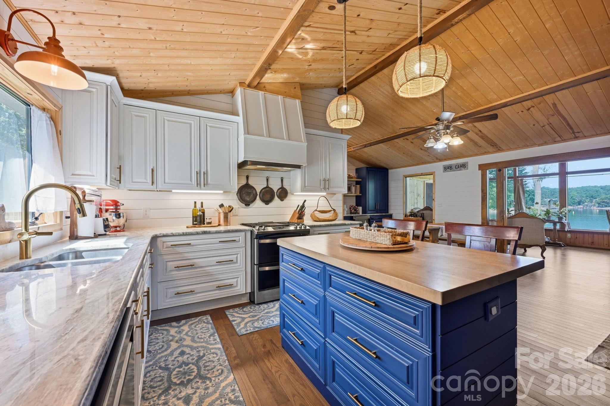 1367 Roundstone Road Sherrills Ford, NC 28673 - Photo 9 of 48