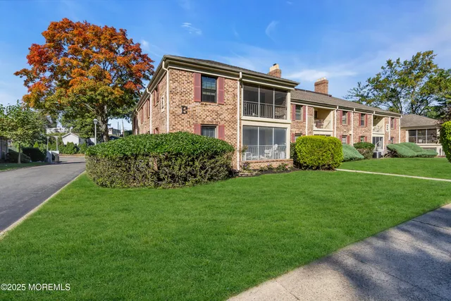 $339,000 | 1838 Highway 35, Unit 80, Wall, NJ 07719