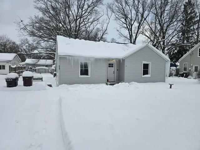 $209,900 | 517 South Sheridan Drive, Muskegon, MI 49442